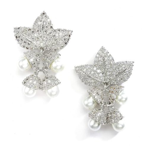 diamond stud earrings